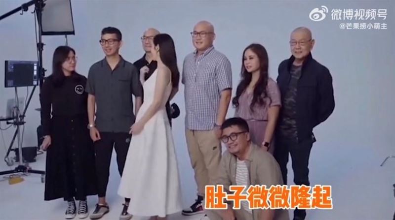 孙艺真孕肚不藏了！怀胎4个月上工　肚“明显隆起”画面曝 时尚资讯 图3张