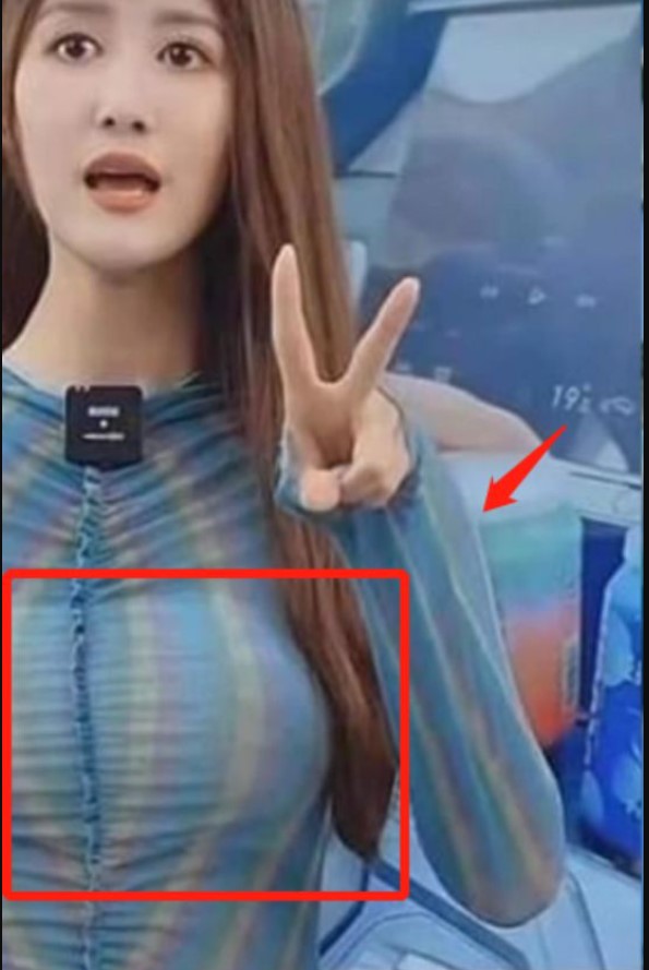 尴尬！ 网红直播到一半...丰满胸部突直直往下掉 娱乐资讯 图1张