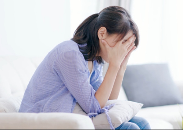 Tips｜脑过劳怎么办？医：多发呆！4个脑过劳的危险信号！ 更多热点 图1张