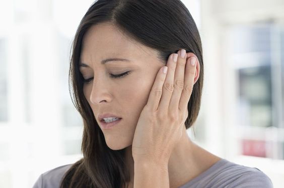 Tips I 声音突变沙哑、皮肤发痒找不到原因、体重忽降等！10种症状恐是癌症前兆 更多热点 图6张