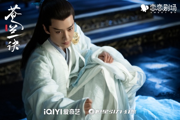 【专访】分饰长珩仙君、萧润！“直球”的他更像张凌赫~ 娱乐资讯 图3张