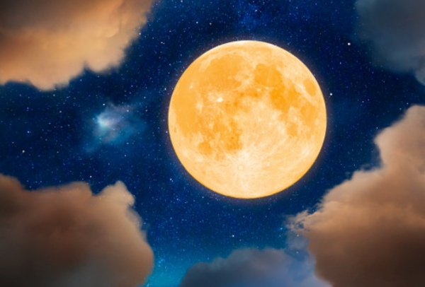 生活｜中秋节竟然还有这些禁忌？还不能去海边、刘海要掀起？ 更多热点 图1张