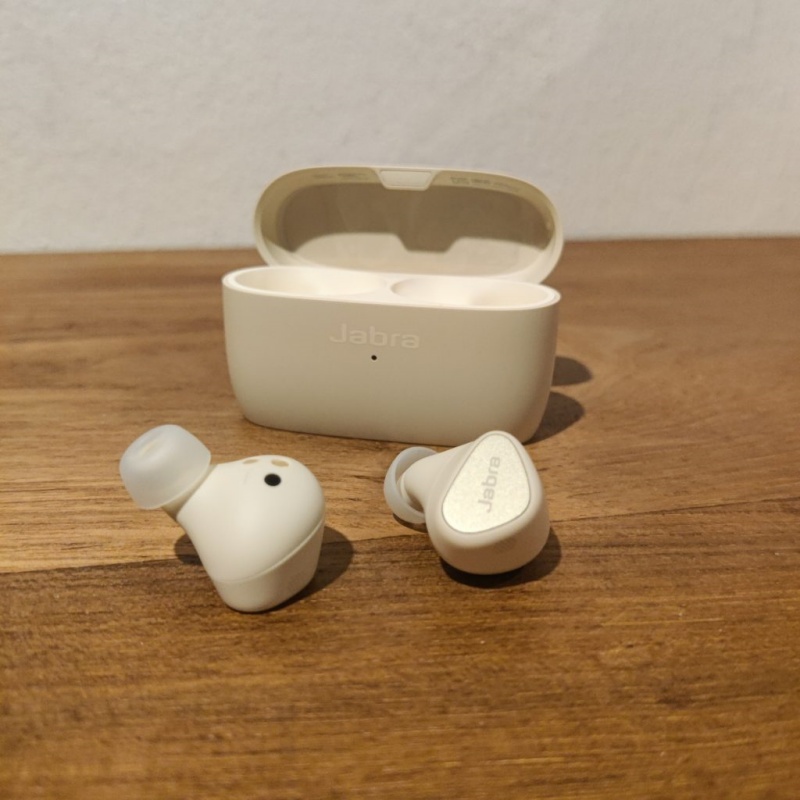 耳机 I Jabra发布Elite 5 ！中端耳机但拥有强大降噪功能！ 更多热点 图3张