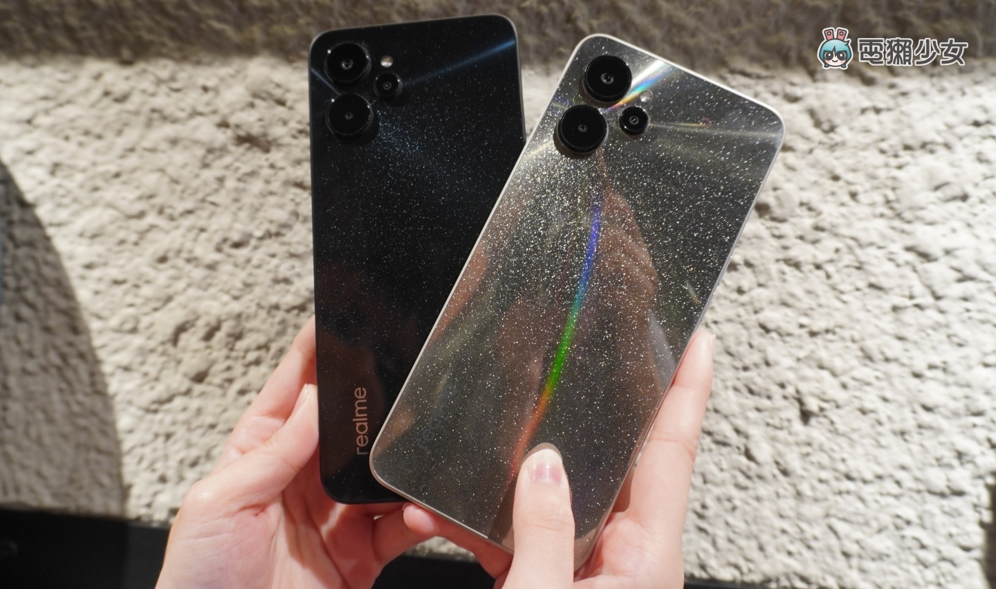 出门｜realme 9i 5G 复刻 CD 光感设计超吸睛！售价新台币 7,990 元 将于 9/23 在台开卖 数码科技 图2张