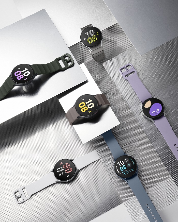 Tips I Samsung Galaxy Watch 必懂功能！ 摇一摇手腕快速打开App！ 更多热点 图2张