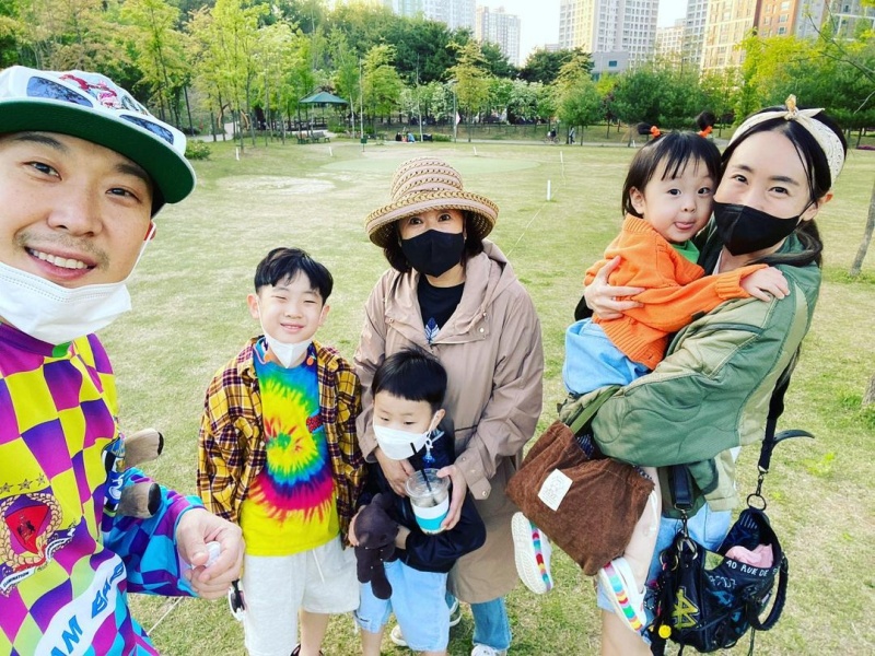 《RM》Haha 3岁女儿患罕见病！太太崩溃...全家陷艰难时期 娱乐资讯 图3张