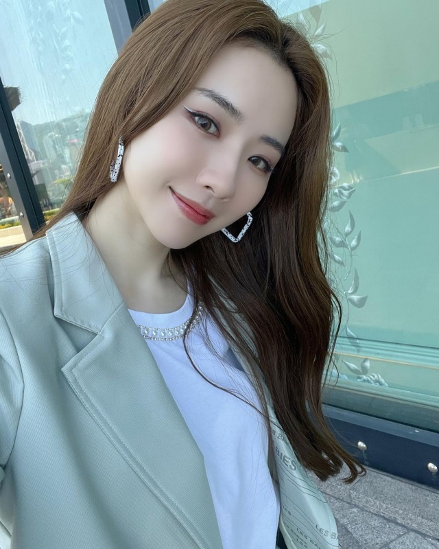 吴卓羲录《披荆斩棘》！绯闻女友菊梓乔人肉速递会情郎 娱乐资讯 图3张