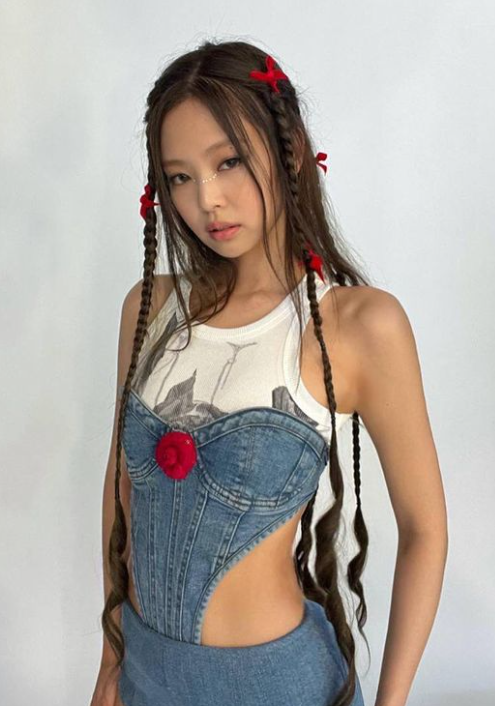 Jennie私照疯传2月！YG娱乐首发声：已报警 娱乐资讯 图1张