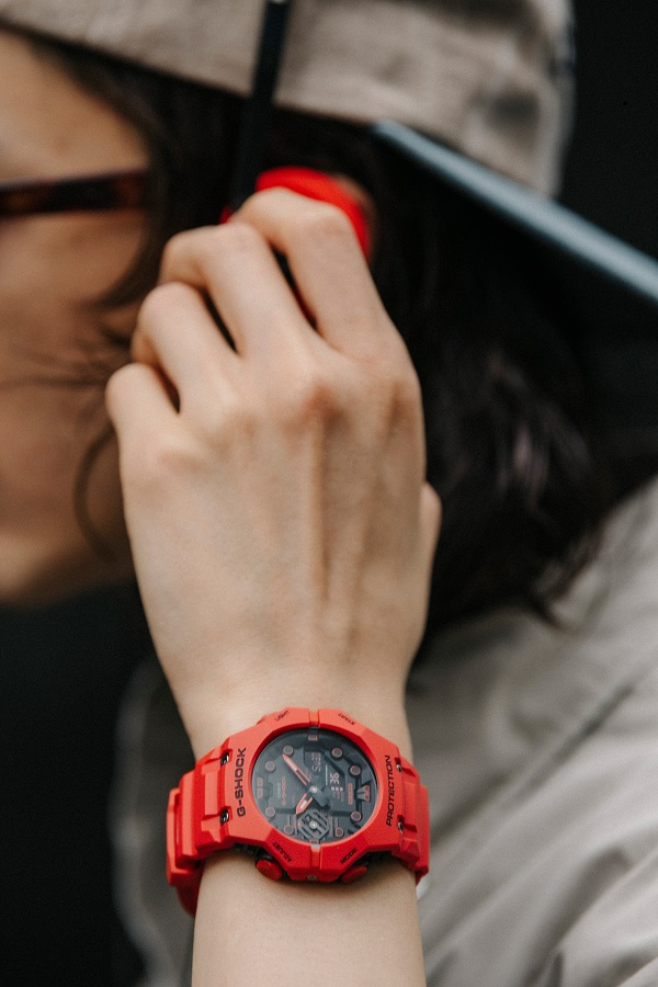 手表 I Casio G-Shock GA-B001很可以！4款颜色超酷 还有Smartphone Link功能！ 更多热点 图7张