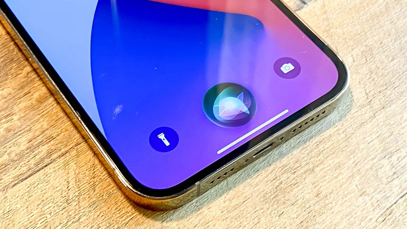 Tips I iPhone关机太麻烦了！教你一招动口不用手来关机！ 更多热点 图2张