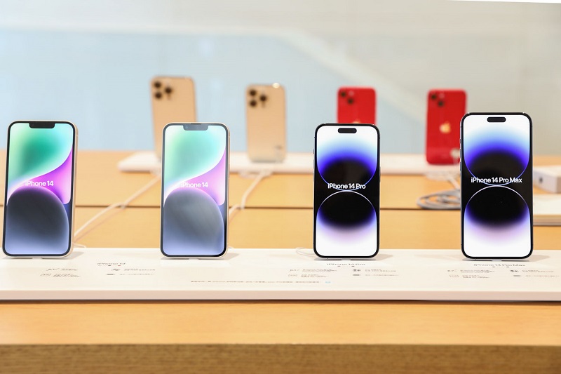 News I Samsung 主场失威了！韩华人开始弃TA转投这个品牌手机！ 更多热点 图2张