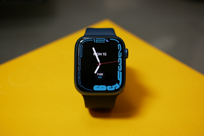 News I Apple Watch Series 7 过热爆炸！Apple竟然要受害者“封嘴”！ 更多热点 图1张