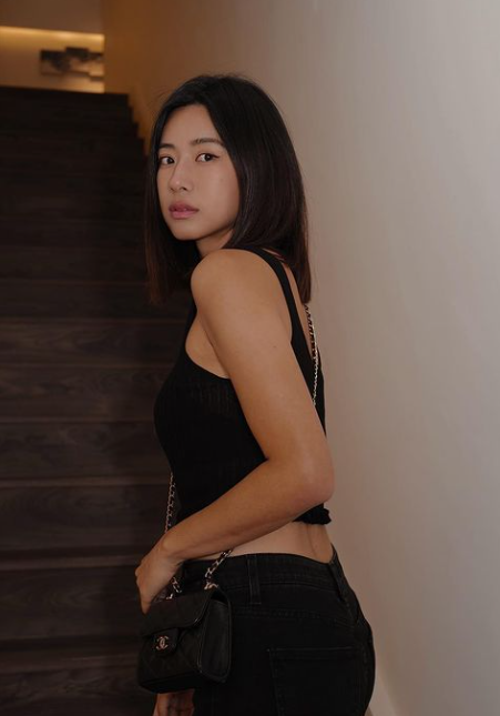 周兴哲求婚成功！女友无名指上戴婚戒~ 娱乐资讯 图3张