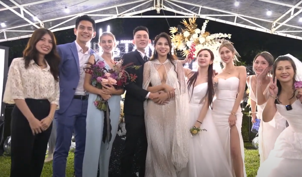 蕾菈补办婚礼！户外大露傲人双峰 娱乐资讯 图5张