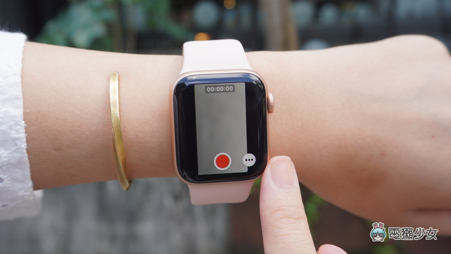 新手必看！Apple Watch 三招小技巧 遥控拍照、寻找 iPhone 、开启对讲机一次教会你 数码科技 图4张