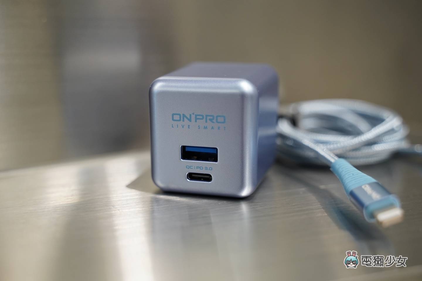 开箱｜有氮化镓 GaN 的快充迷你豆腐头，天峰蓝 ONPRO 双模 PD 与 QC 充电器 数码科技 图7张