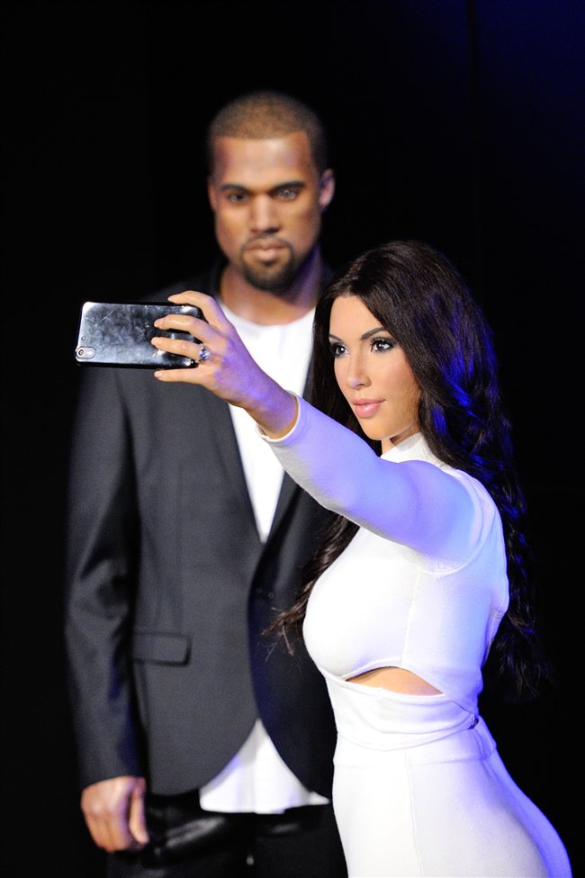 陷入困境！Kanye West惨被“毕业”遭蜡像馆移走　官方回应超酸 时尚资讯 图3张