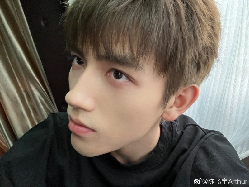 2022年“最爆小生”之一！8点介绍《点燃我，温暖你》陈飞宇 娱乐资讯 图9张