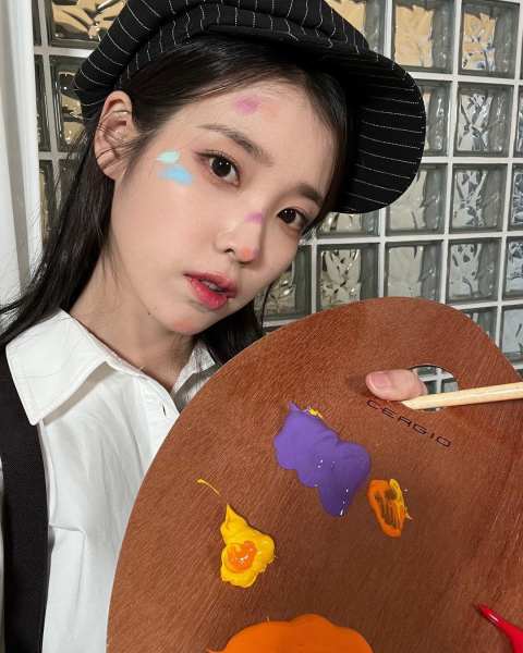 被质疑偷走IU的奖！太妍发手写字 网友看了内容后担心她出事 娱乐资讯 图3张