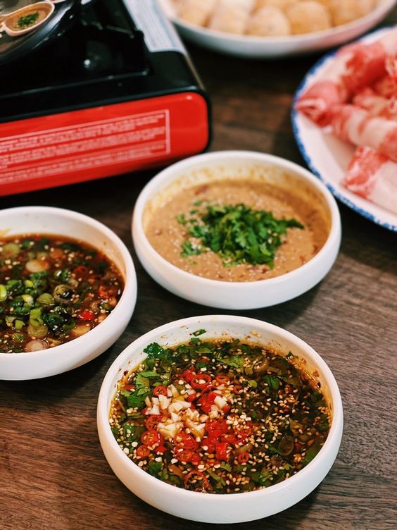 瘦身 I 谁说瘦身时不能吃火锅？从汤底到主食教你怎么选！ 更多热点 图2张