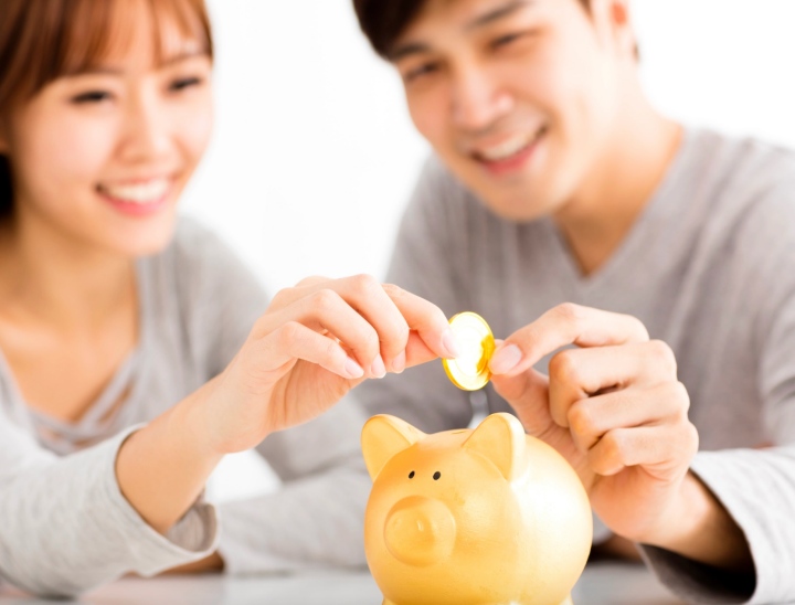 Tips I 打算买婚房？揭开婚前买房VS婚后买房的优缺点！ 更多热点 图1张