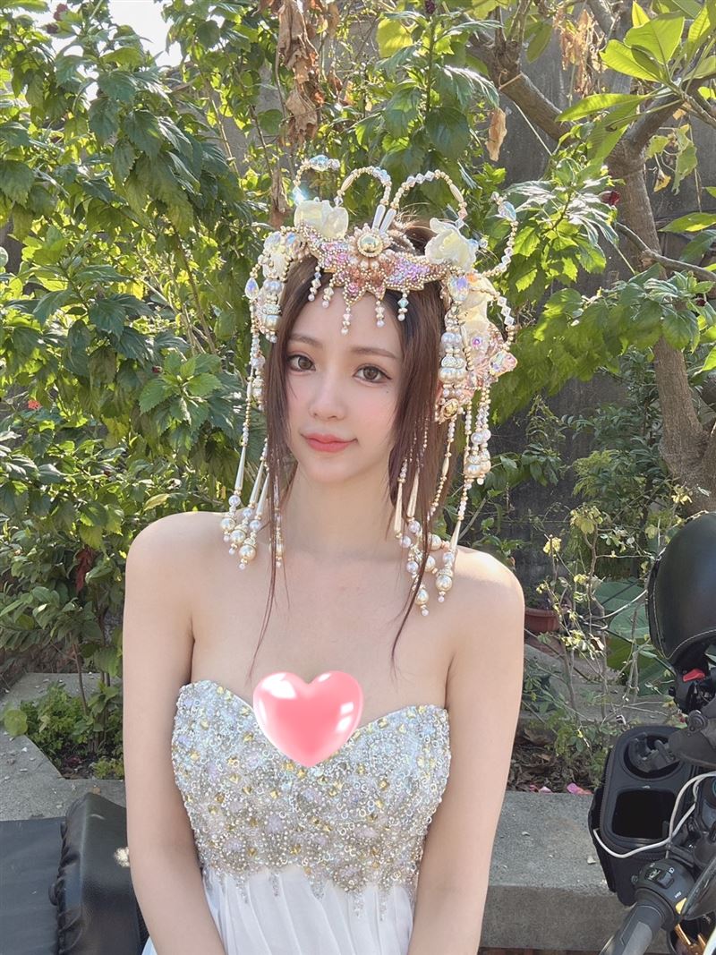 “最美礼生”宁宁抛衣裳变天界仙女　激裸解放狂野看光！网：美呆了 时尚资讯 图2张