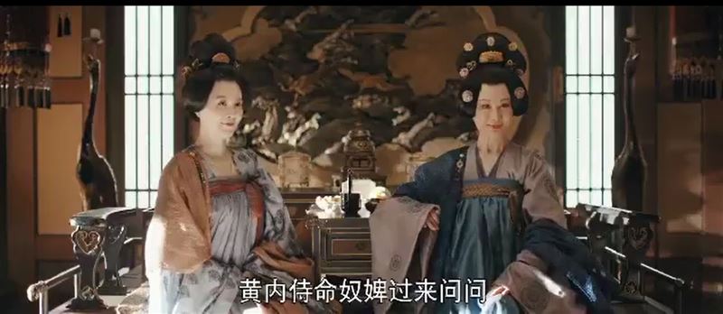 73岁“不老妖姬”潘迎紫解封摘口罩出门！惊人容貌仙气喷发 时尚资讯 图2张