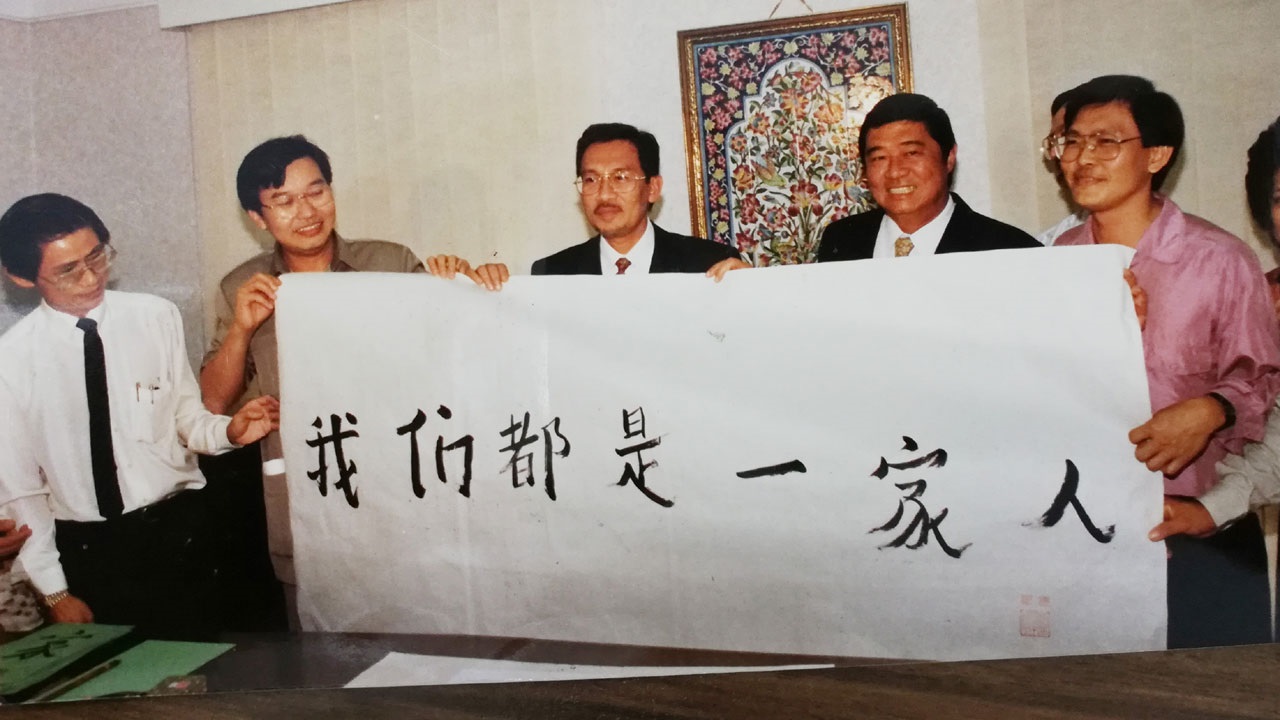 人物 I 关于马来西亚第十任首相安华的10件大事 更多热点 图5张