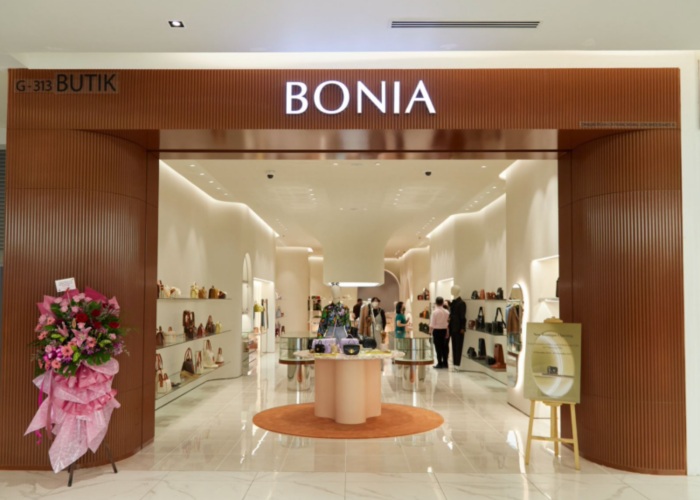 新店 I 还以为是艺术画廊！带你速看BONIA在One U 新店风格！ 更多热点 图1张