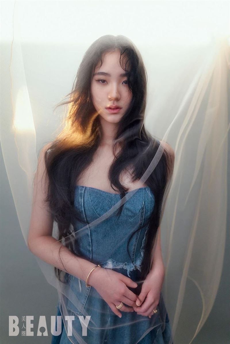 小S二女儿登时尚杂志“激似年轻大S”正翻　网认证：超像空灵女神！ 时尚资讯 图1张