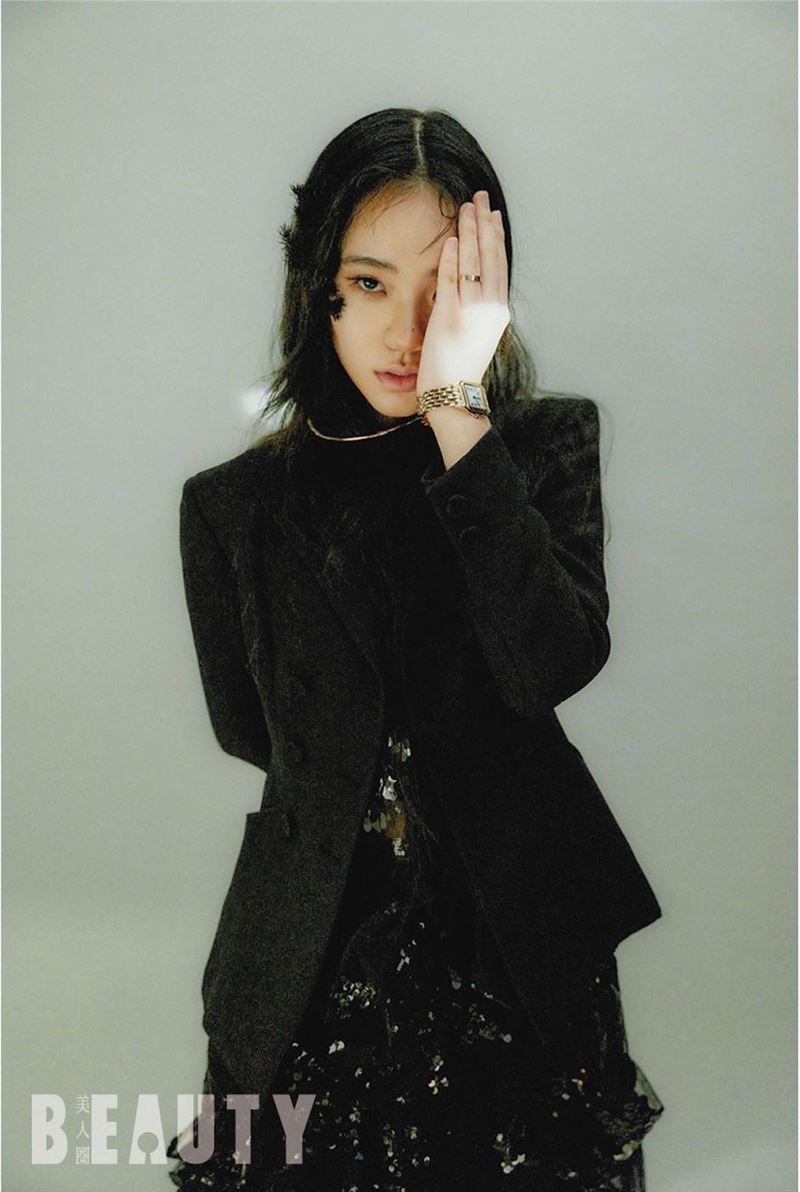 小S二女儿登时尚杂志“激似年轻大S”正翻　网认证：超像空灵女神！ 时尚资讯 图3张
