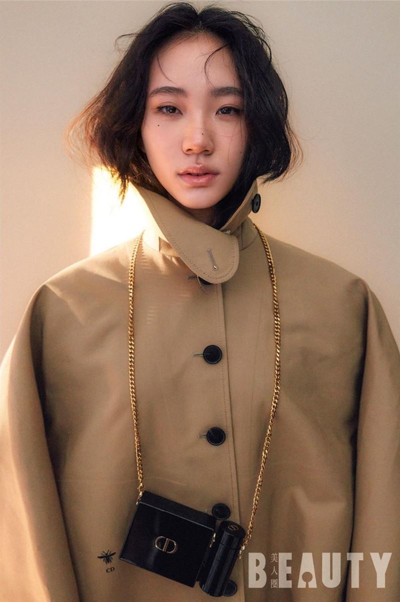 小S二女儿登时尚杂志“激似年轻大S”正翻　网认证：超像空灵女神！ 时尚资讯 图5张