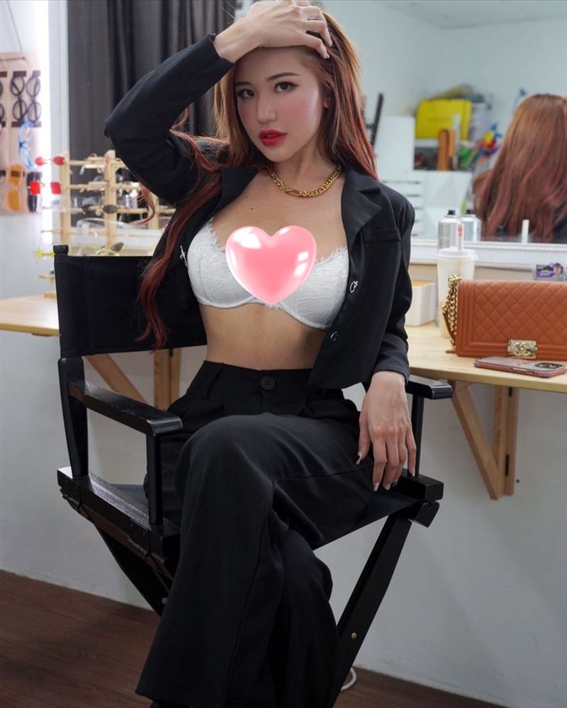 千万女神宣告AA引退！天价签约金献来台转战音乐　一次冲买下3部曲 时尚资讯 图1张