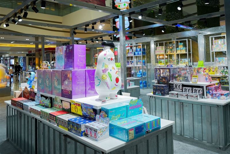 快闪台南！POP MART到南纺购物中心32天　限量“潜水员吊卡”半小时完售 时尚资讯 图7张