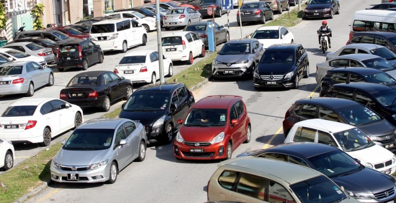 App I 有些人总是爱乱停泊车？教你用App投诉让他们中罚单！ 更多热点 图1张