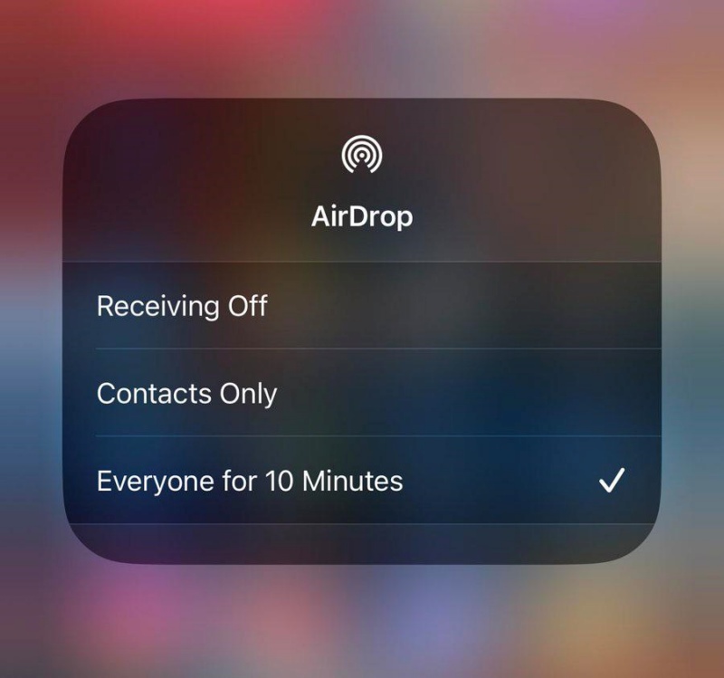 科技 I 果粉不用担心收到陌生人照片！AirDrop开启新功能就搞定！ 更多热点 图3张