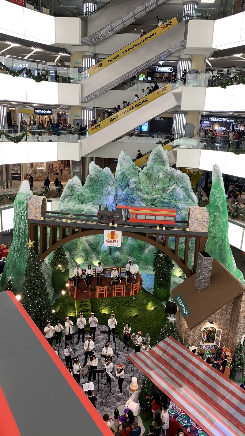 商场 I 雪隆10大商场圣诞装饰合集！奢华风、童趣风、魔法丛林多个打卡位 更多热点 图21张