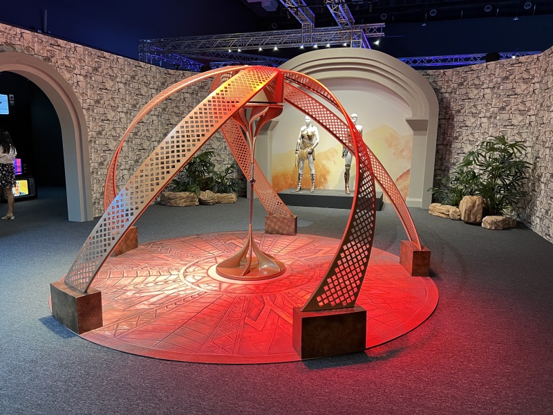 News I The World Of DC Exhibition 5大亮点！近距离目睹英雄人物、战车和武器等！ 更多热点 图6张