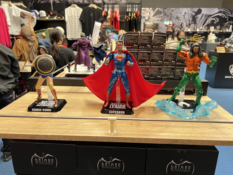 News I The World Of DC Exhibition 5大亮点！近距离目睹英雄人物、战车和武器等！ 更多热点 图10张