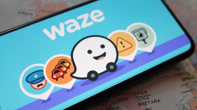 科技 I Waze 除了让你避开车龙！新功能将醒用户注意危险！ 更多热点 图1张