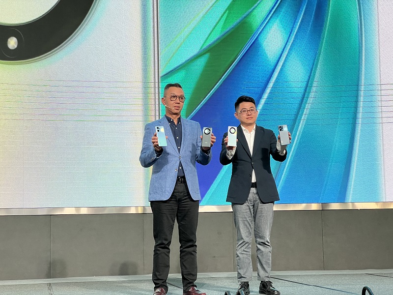 新机 I 手机掉落地上也不用怕！HONOR X9a 5G被车碾过屏幕也没问题！ 更多热点 图1张