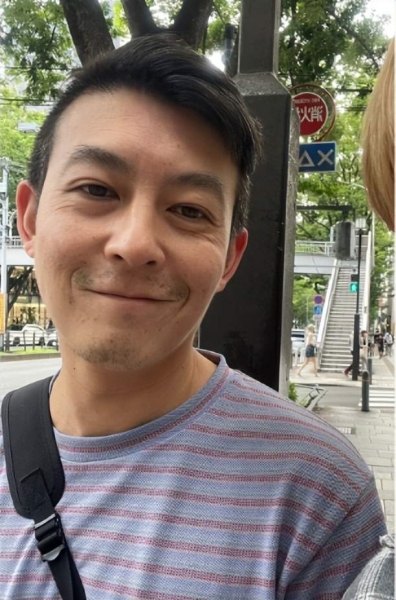 被误认是陈奕迅！陈冠希暴怒打人、吐口水！ 娱乐资讯 图1张