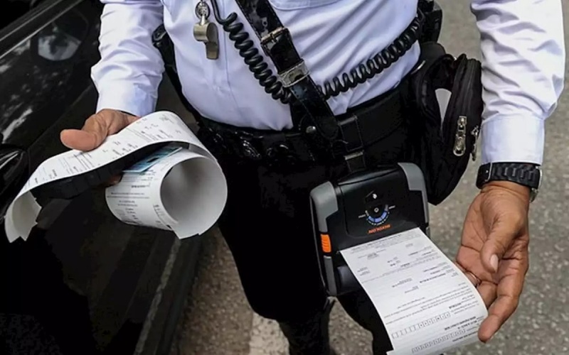 News I 过年前最好不要欠钱！交警推出罚单50%折扣优惠 快去还掉它！ 更多热点 图1张
