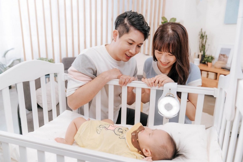 科技 I 宝宝大哭不懂要什么？新手爸妈可使用育儿神奇来懂“婴”语！ 更多热点 图3张