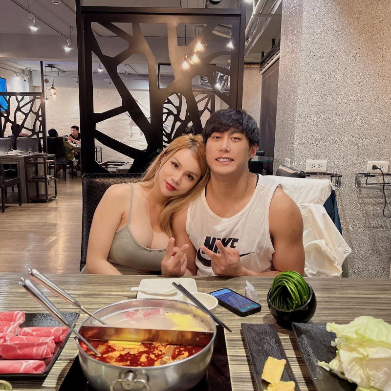 小A辣证实分手5年男友！曝：为你变成女人 娱乐资讯 图1张