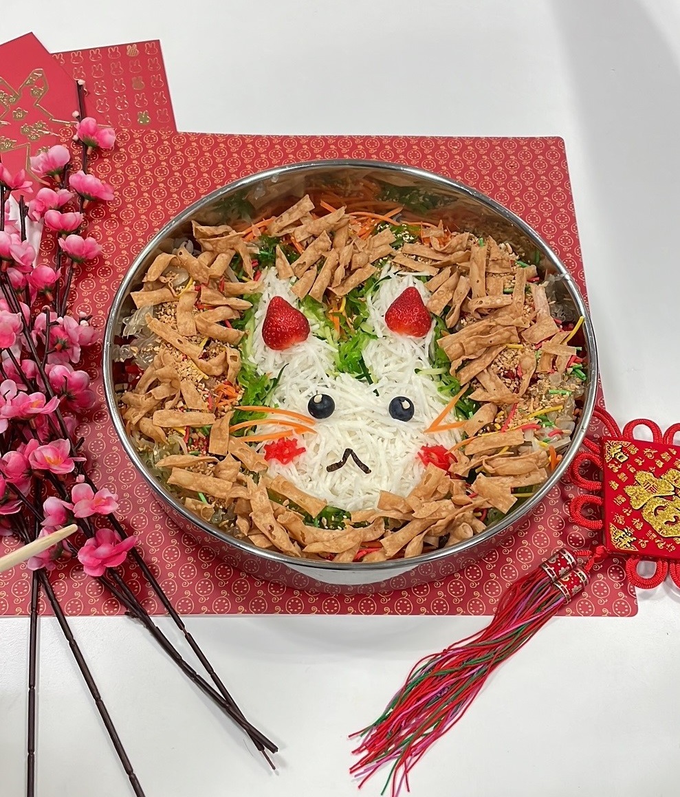 食谱 I 新手一看就会，教你自制可可爱爱的兔子捞生！ 更多热点 图12张