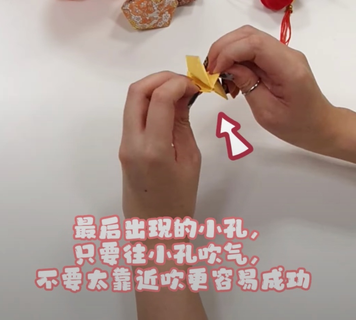 攻略 I 可爱萌兔自己折！你只需一张纸和双手就能完成！ 更多热点 图7张