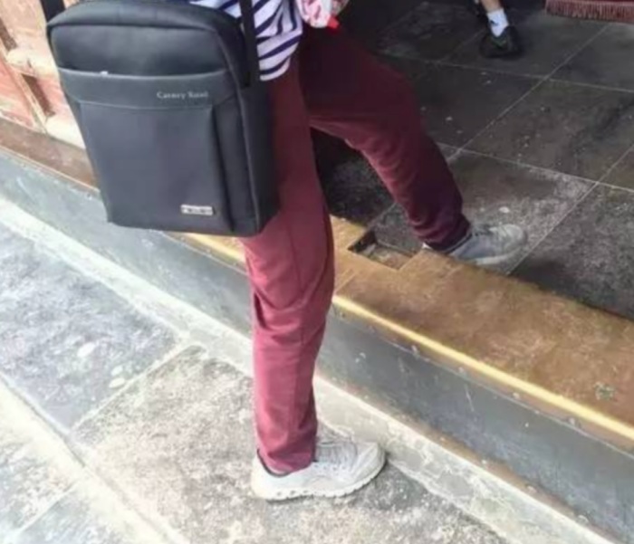相关信息I 入庙别进错门口！新年去庙拜拜5个禁忌记起来 更多热点 图2张