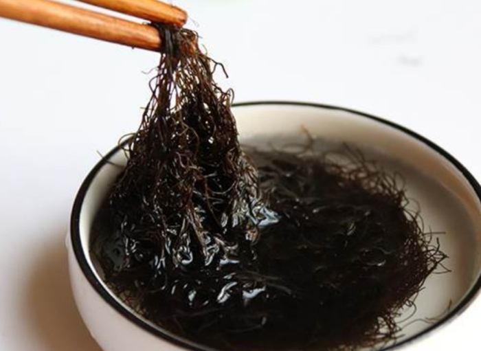 相关信息 I 广东人年菜里的“发菜”到底是什么？今天总算知道了！ 更多热点 图2张