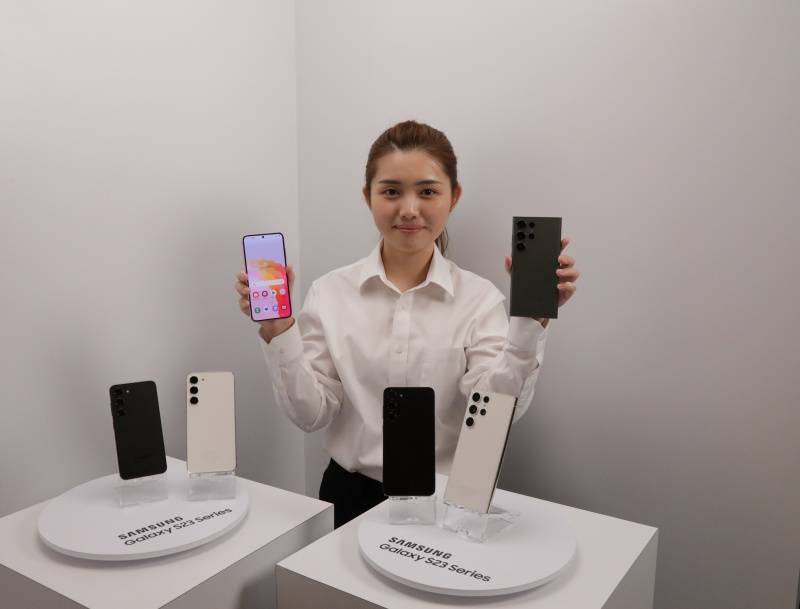 新机 I Samsung Galaxy S23系列10大亮点！强大夜拍功能 1TB版售价RM7199！ 更多热点 图12张